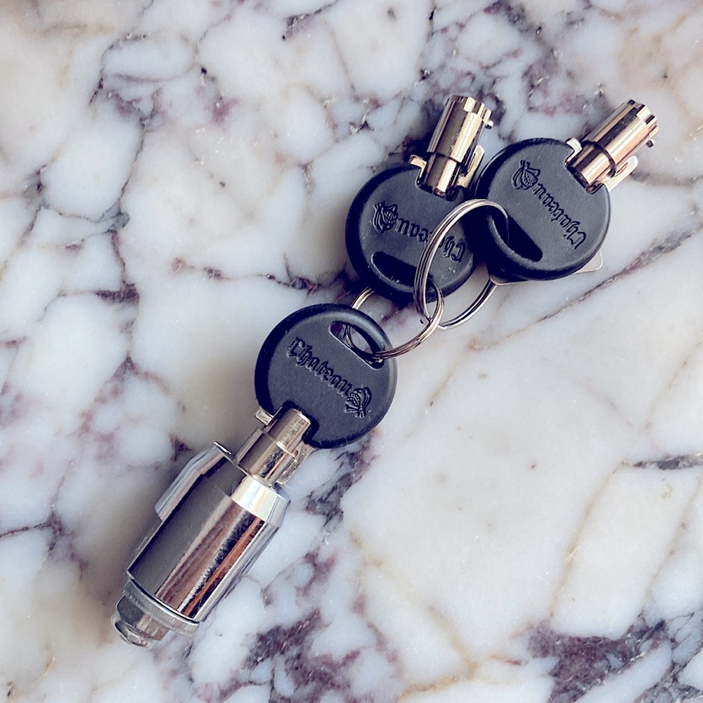 STORAGE UNIT CYLINDER LOCK with KEYS METAL